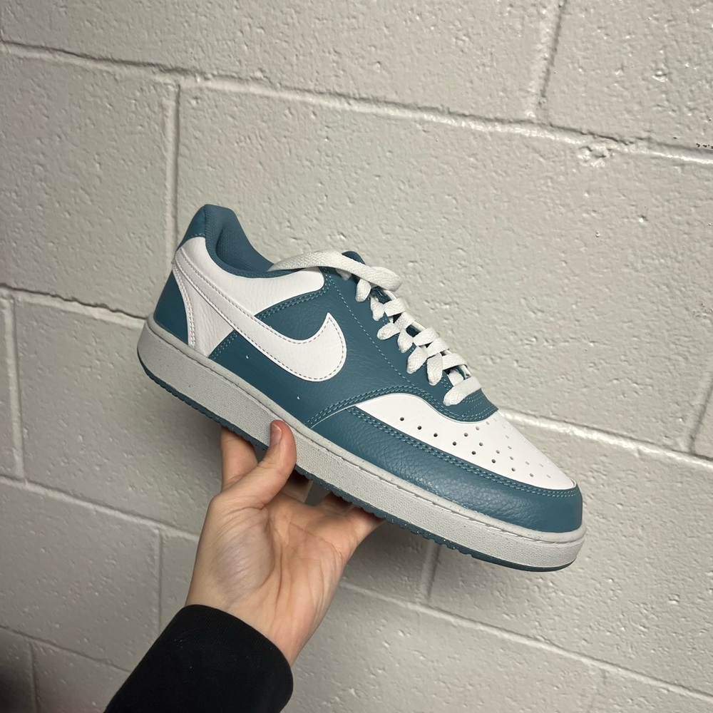 Nike Women's Teal and White Sneakers